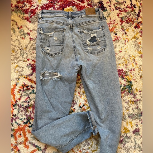 American Eagle Mom Jeans - Picture 4 of 4